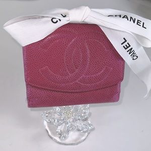 Chanel bifold wallet pebbled leather Authentic & 🎀